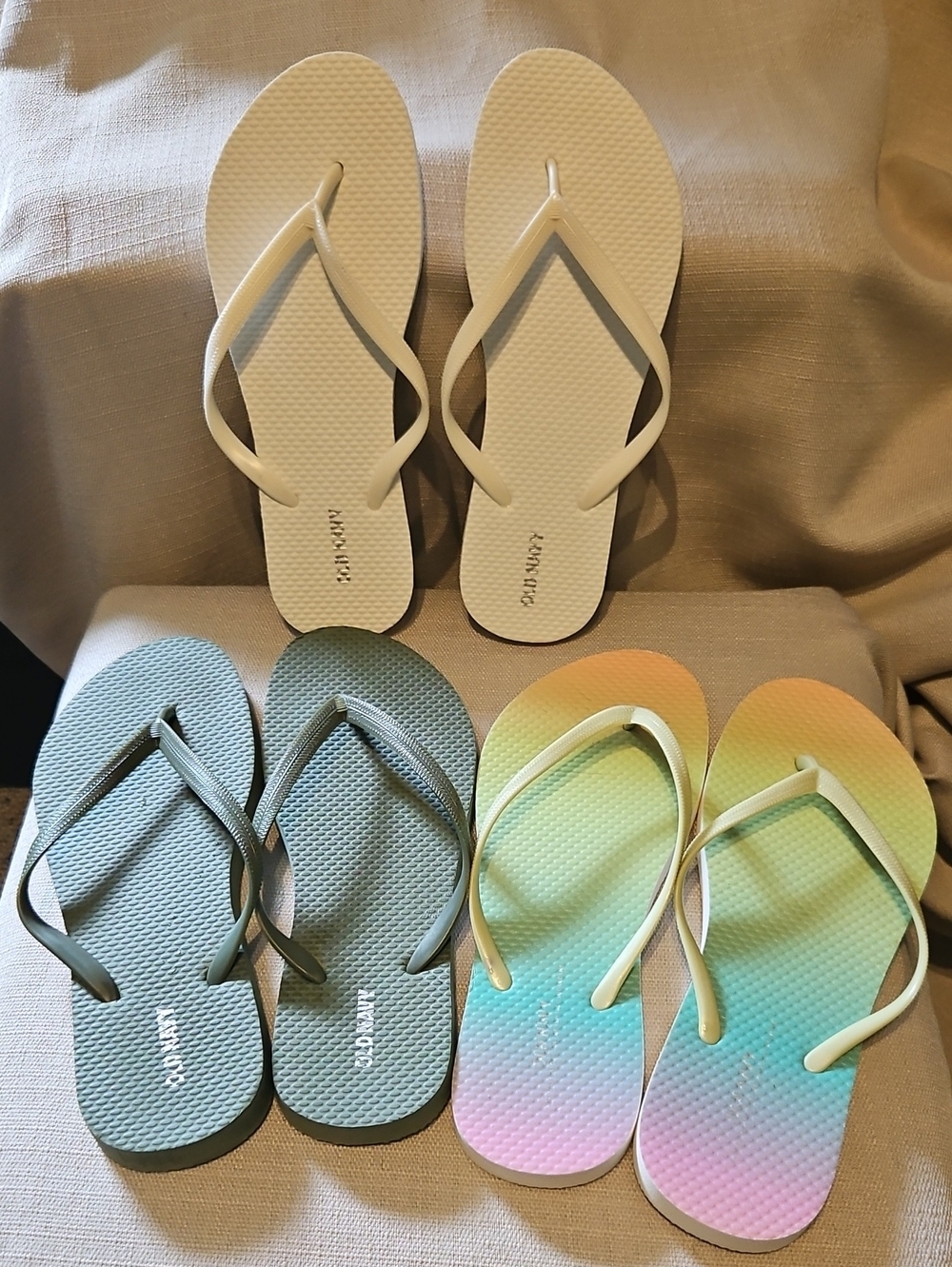 Old Navy Women's Assorted Flip Flop Sandals - White, Sage, Rainbow Ombre